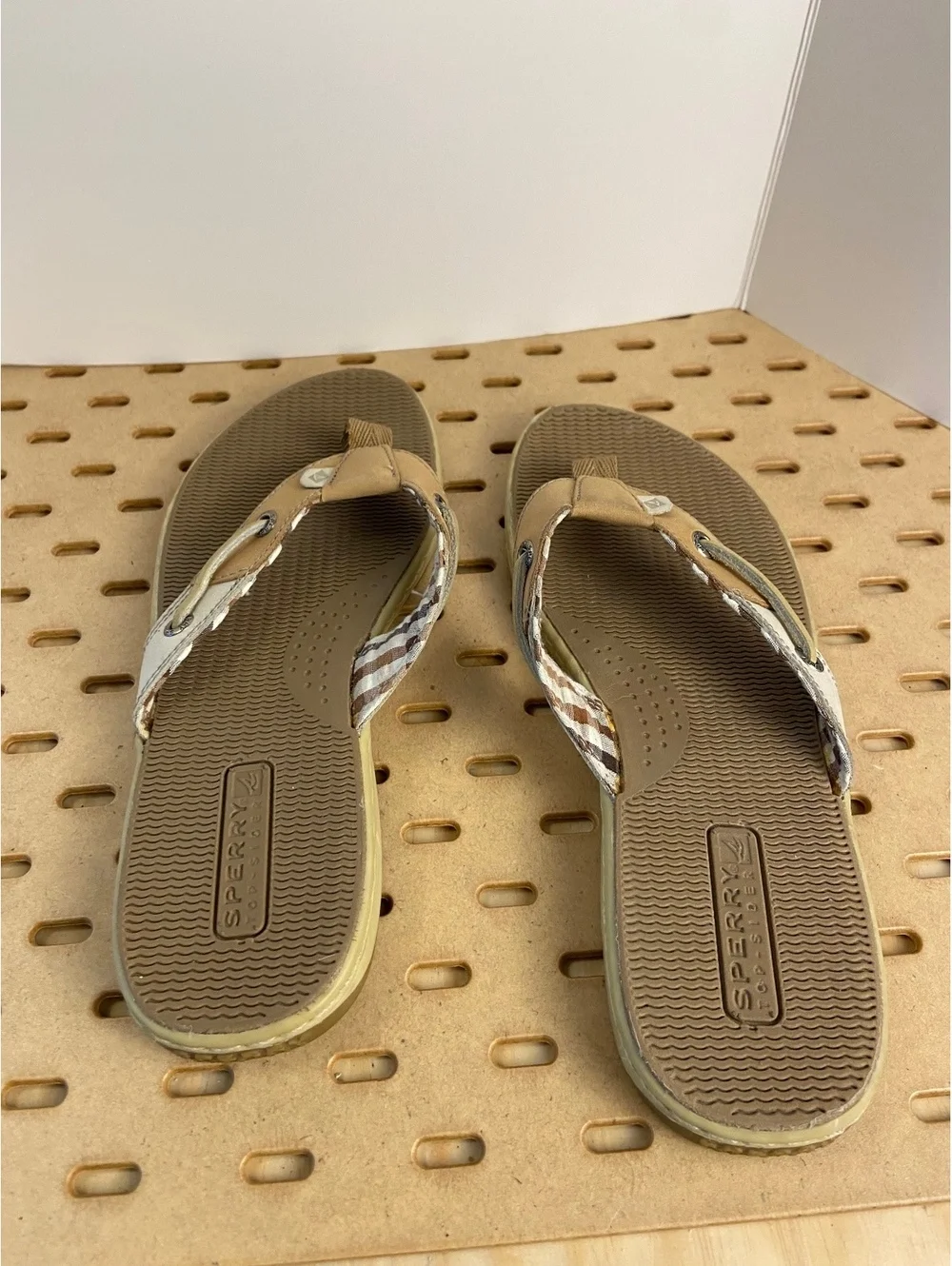 Sperry Women's 7.5M Leather Upper Flip Flop Sandals Brown Tan - Picture 3 of 7